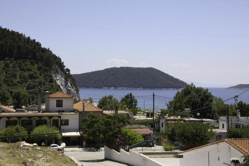 Aris Junior Studios Neo Klima Skopelos Exterior photo