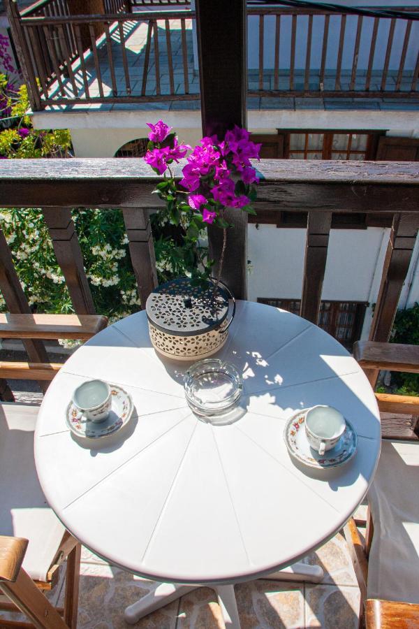 Aris Junior Studios Neo Klima Skopelos Exterior photo
