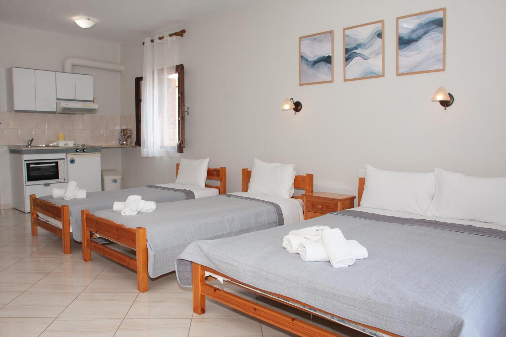Aris Junior Studios Neo Klima Skopelos Exterior photo