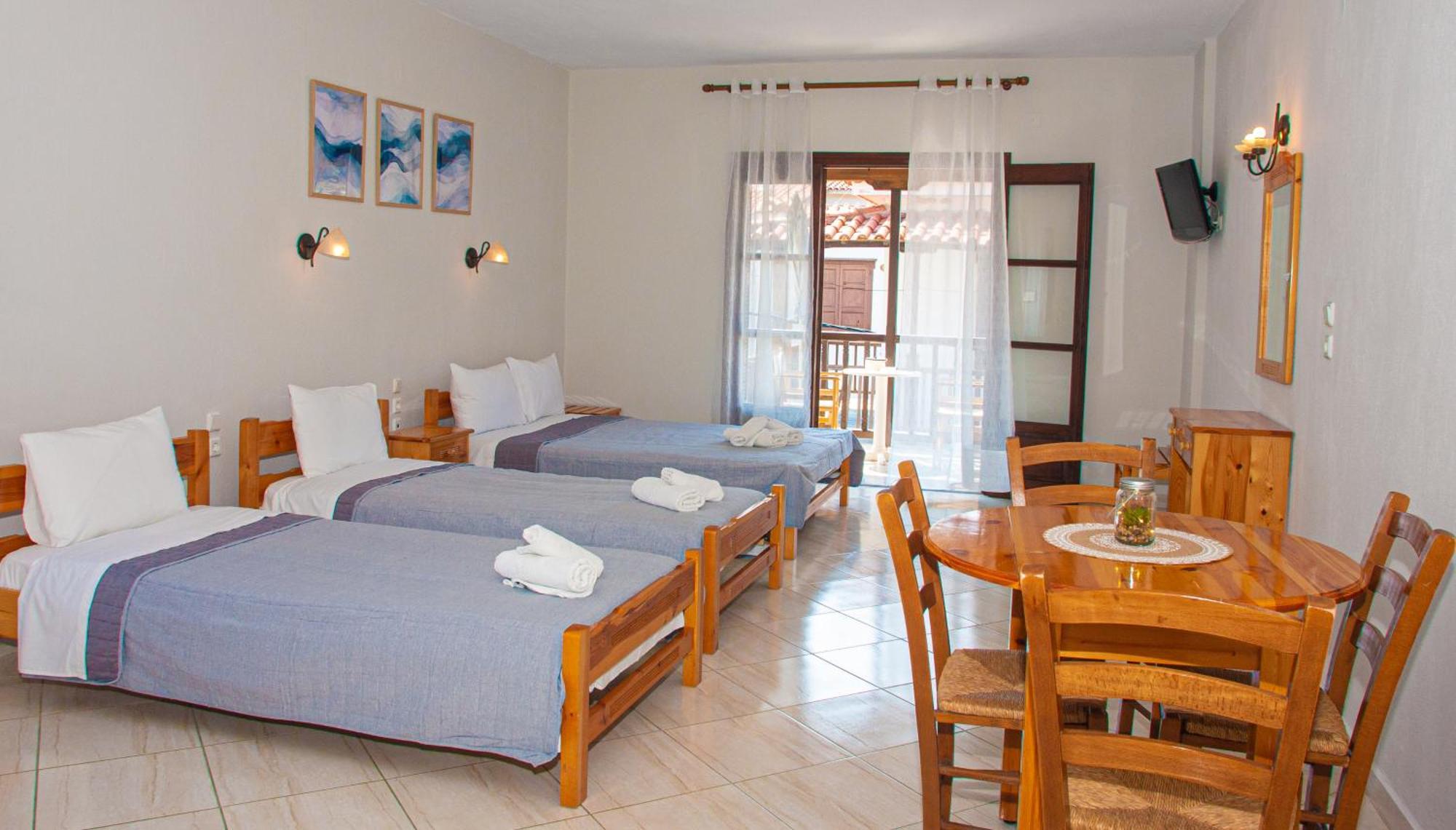 Aris Junior Studios Neo Klima Skopelos Exterior photo