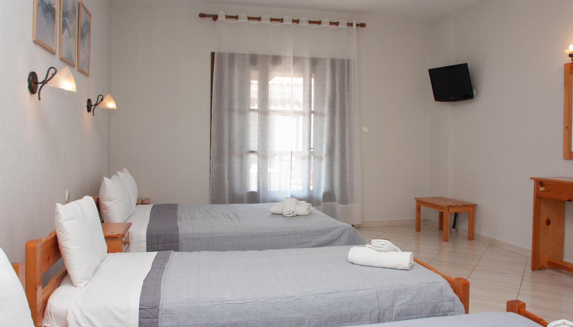 Aris Junior Studios Neo Klima Skopelos Exterior photo
