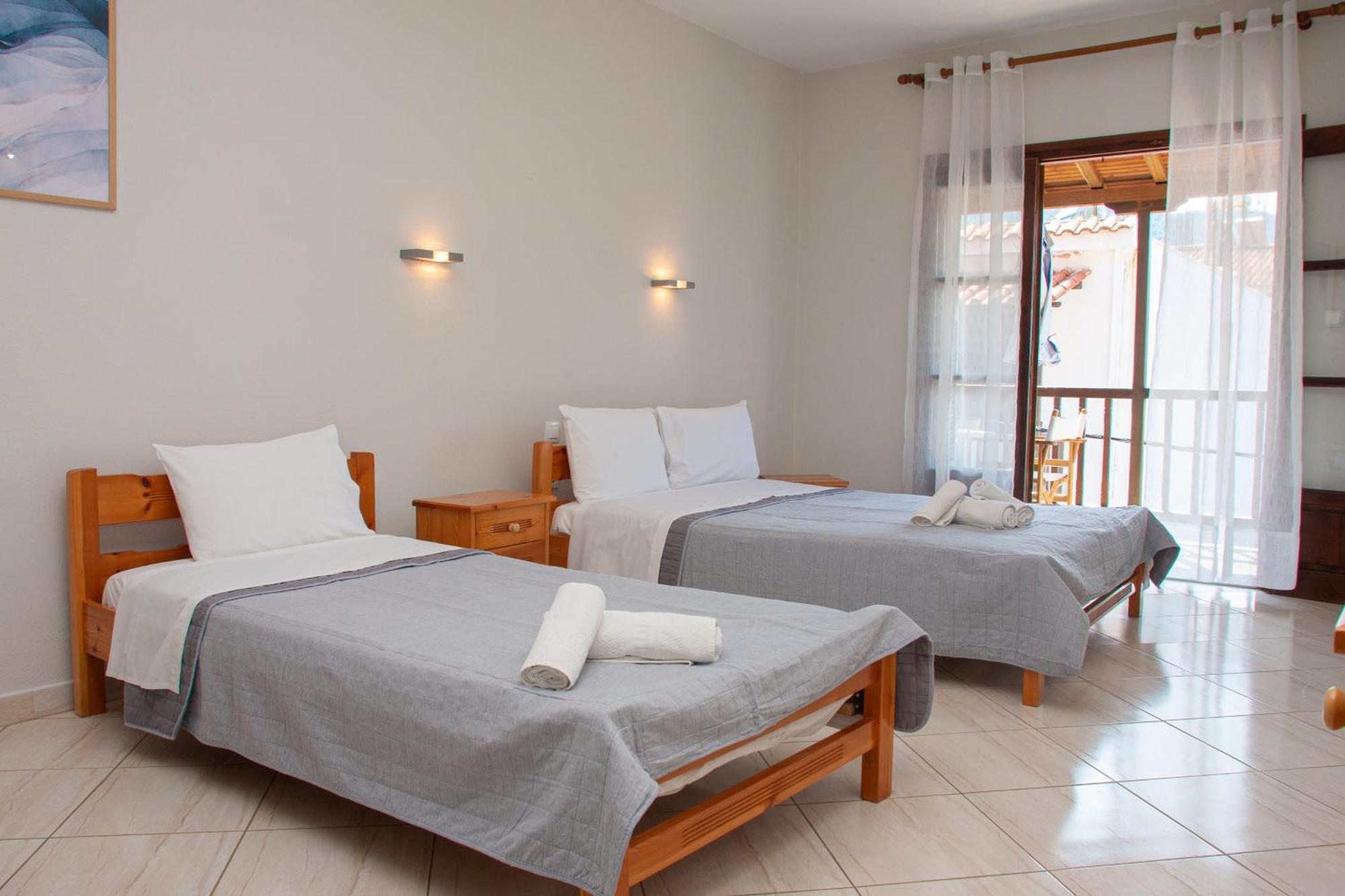Aris Junior Studios Neo Klima Skopelos Exterior photo