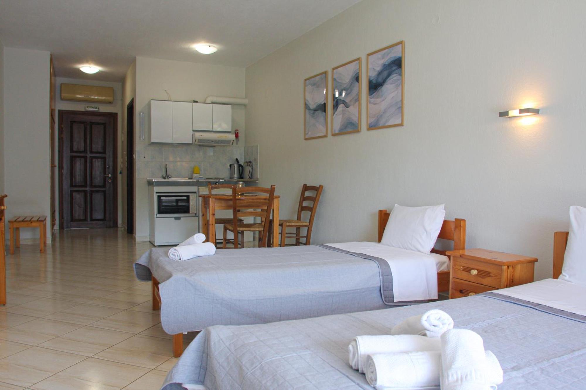Aris Junior Studios Neo Klima Skopelos Exterior photo